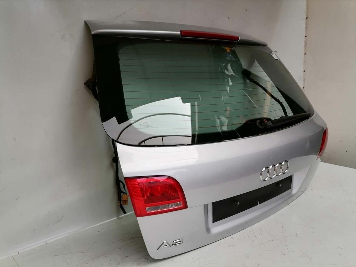 Audi A3 8P original Heckklappe mit Heckscheibe LX7W Eissilber 5-Türer Bj.2007